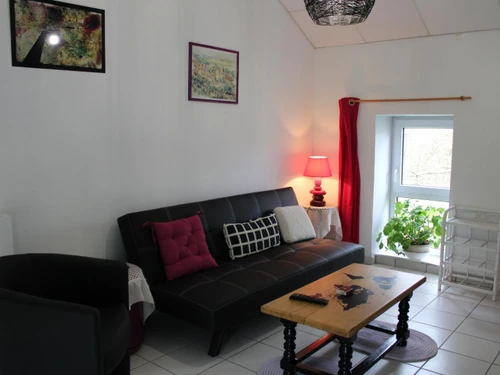 Gîte Châtel-de-Neuvre, 2 pièces, 3 personnes - photo_14120013101