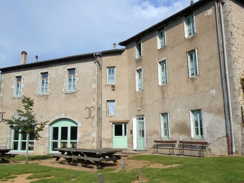 Gasthaus La Chabanne, 5 Schlafzimmer, 14 Personen - photo_16490314157