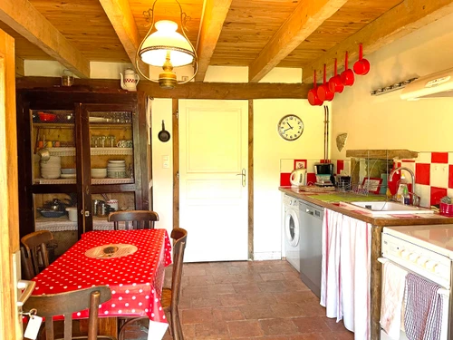 Gîte Beaune-d'Allier, 4 pièces, 6 personnes - photo_14120130000