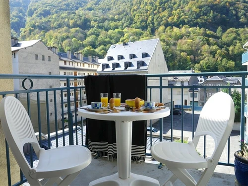 Apartment Bagnères-de-Luchon, 1 bedroom, 4 persons - photo_15052506581