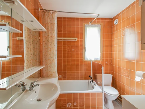 Studio Cauterets, studio flat, 4 persons - photo_12268754356