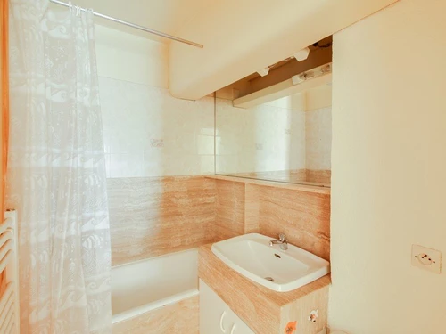 Studio Cauterets, studio flat, 3 persons - photo_12268755026