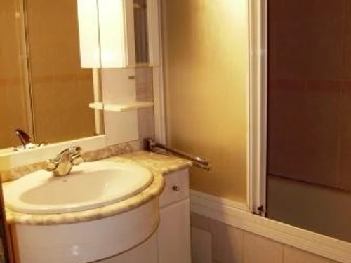 Apartment Esquièze-Sère, 2 bedrooms, 7 persons - photo_14119947033