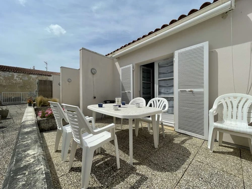 Apartment Saint-Martin-de-Ré, studio flat, 4 persons - photo_17568183736
