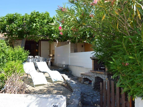 Villa Fleury-Saint-Pierre-la-Mer, studio flat, 4 persons - photo_15266818232