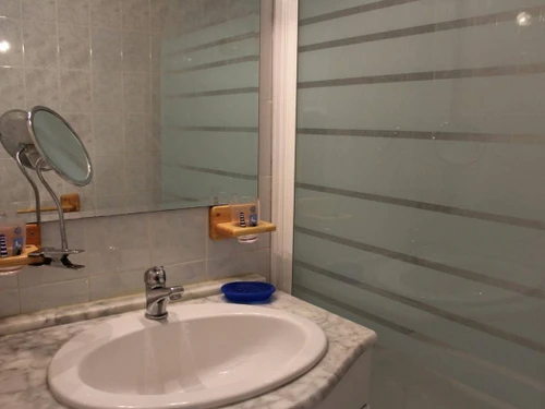 Apartment Gruissan, studio flat, 4 persons - photo_1540032672