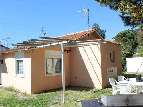 Villa Fleury-Saint-Pierre-la-Mer, 2 bedrooms, 6 persons - photo_14701112597