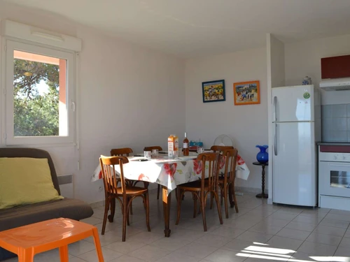 Apartment Fleury-Saint-Pierre-la-Mer, 2 bedrooms, 6 persons - photo_14556243380