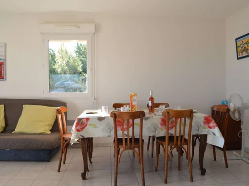 Apartment Fleury-Saint-Pierre-la-Mer, 2 bedrooms, 6 persons - photo_14556243380