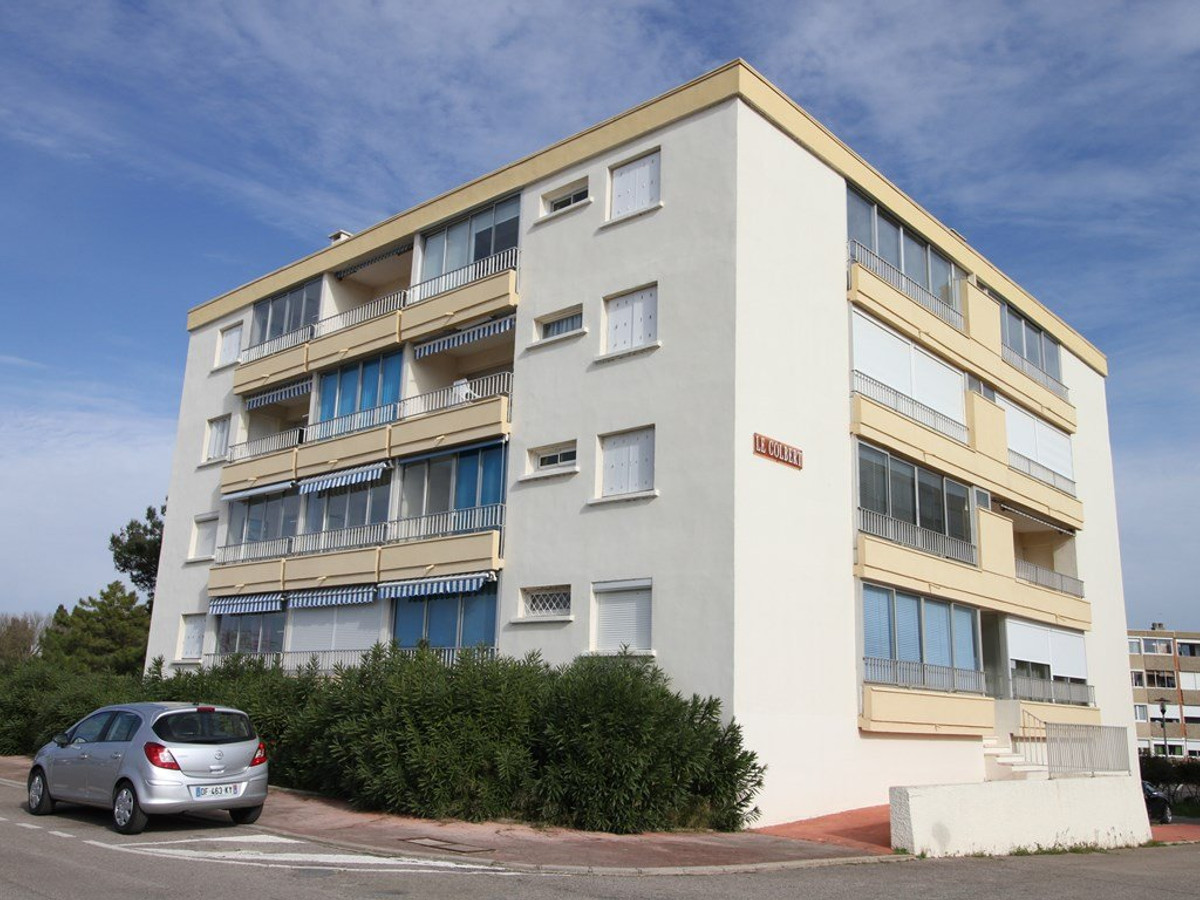 Location Appartement Appartement T2 Résidence LE COLBERT BalaruclesBains, 2 pièces, 4