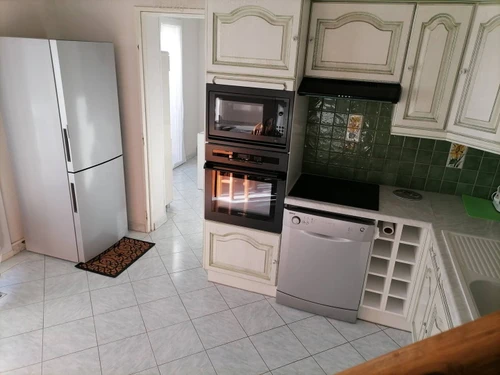 Apartment Saint-Cyprien, 2 bedrooms, 6 persons - photo_15233375305