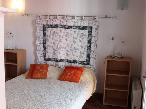 Apartment Saint-Cyprien, 2 bedrooms, 6 persons - photo_15053939993