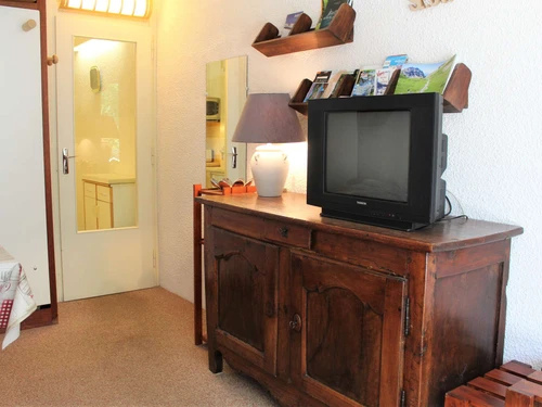 Apartment Vars, studio flat, 2 persons - photo_14532016583