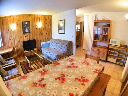 Apartment Vars, 3 bedrooms, 8 persons - photo_9468914978