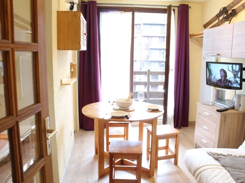 Apartment Risoul, studio flat, 4 persons - photo_15743526853