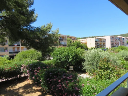Apartment Bormes-les-Mimosas, 2 bedrooms, 4 persons - photo_15324944014