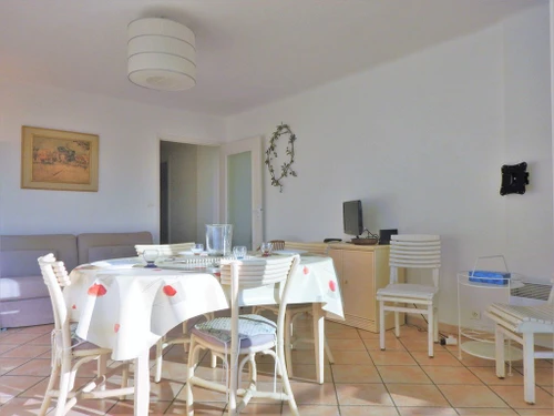 Appartement Le Lavandou, 2 pièces, 4 personnes - photo_14583007946