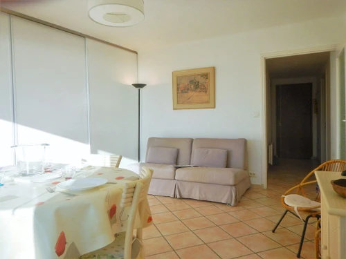 Appartement Le Lavandou, 2 pièces, 4 personnes - photo_14583007946