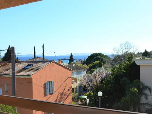 Apartment Le Lavandou, studio flat, 4 persons - photo_12782347661