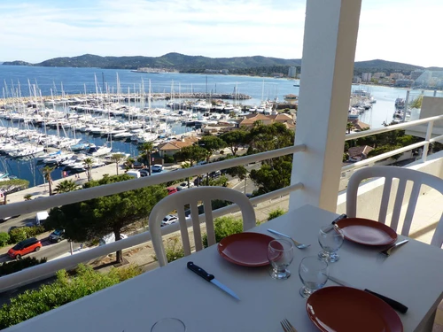 Apartment Le Lavandou, 2 bedrooms, 4 persons - photo_8824812621