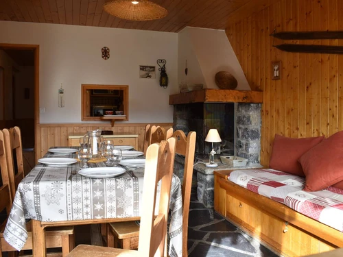 Apartment Méribel, 2 bedrooms, 8 persons - photo_13692986376