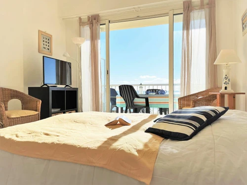 Appartement Le Lavandou, 2 pièces, 4 personnes - photo_14003363737