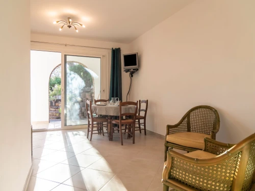 Apartment Rayol-Canadel-sur-Mer, 2 bedrooms, 4 persons - photo_18533798382