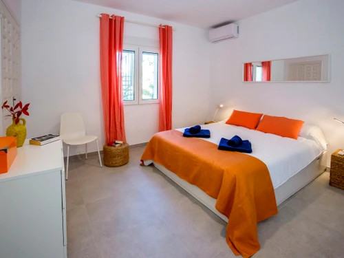 Villa Jávea, 5 dormitorios, 10 personas - photo_18576252303