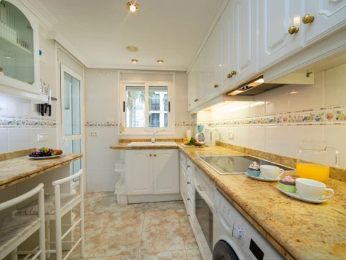 Ferienwohnung Calp, 2 Schlafzimmer, 4 Personen - photo_709816138