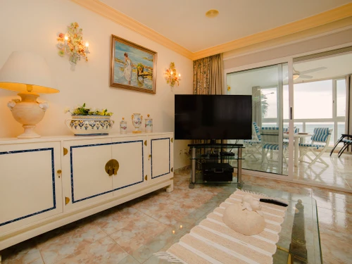 Ferienwohnung Calp, 2 Schlafzimmer, 4 Personen - photo_709816138