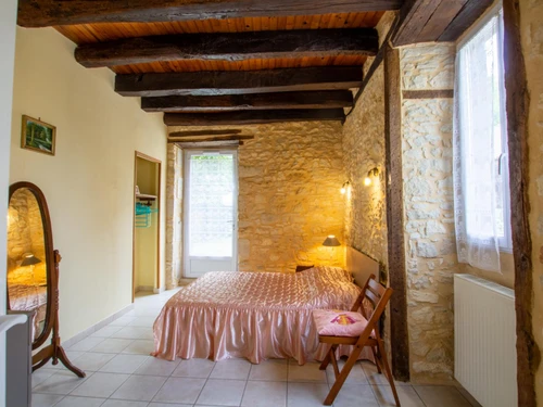 Gasthaus Tourtoirac, 2 Schlafzimmer, 4 Personen - photo_18587575633