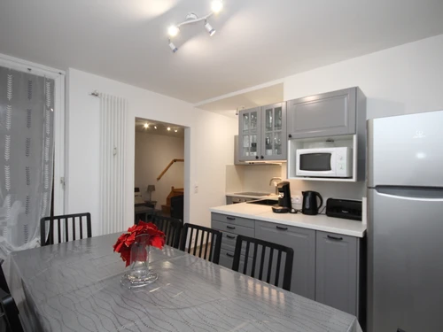 Apartment Le Mont-Dore, 2 bedrooms, 8 persons - photo_15314977456