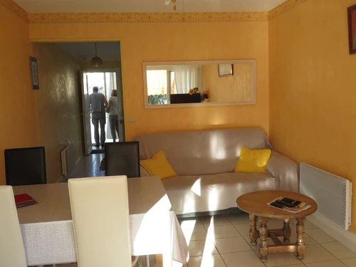 Apartment Bormes-les-Mimosas, 2 bedrooms, 4 persons - photo_18771311476