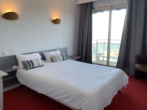 Ferienwohnung Perros-Guirec, 2 Schlafzimmer, 4 Personen - photo_12525811102