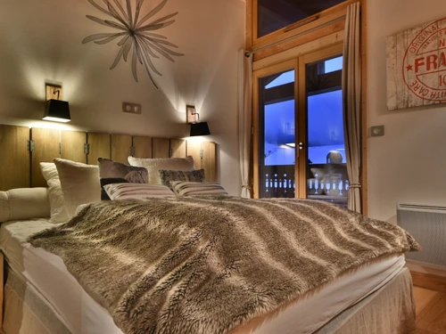 Apartment Les Gets, 5 bedrooms, 10 persons - photo_17897658694