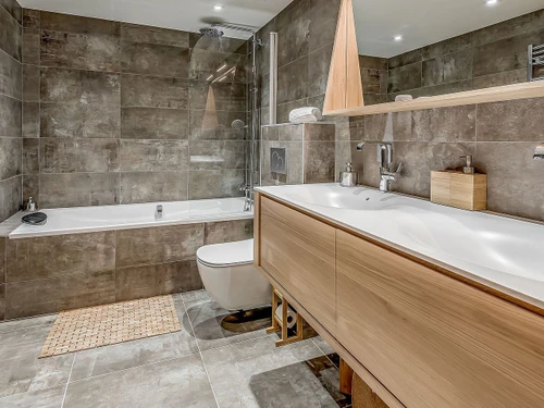 Chalet Tignes-Les Brévières, 5 bedrooms, 10 persons - photo_17618092428