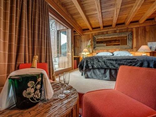 Chalet Val-d'Isère, 5 bedrooms, 12 persons - photo_16566043844
