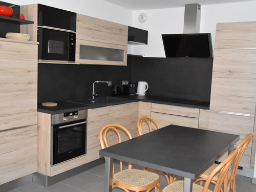 Apartment Bozel, 1 bedroom, 4 persons - photo_13873062596