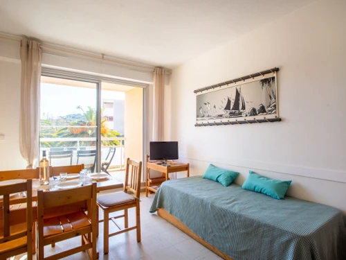 Apartment Bormes-les-Mimosas, 1 bedroom, 4 persons - photo_710078060