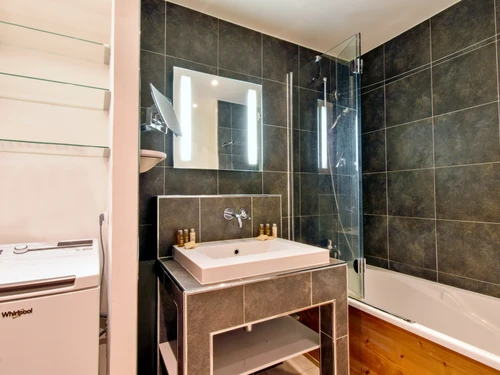 Apartment Courchevel 1850, 2 bedrooms, 5 persons - photo_16452684936