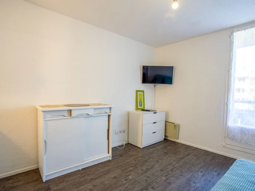 Apartment Bormes-les-Mimosas, studio flat, 2 persons - photo_11605294378