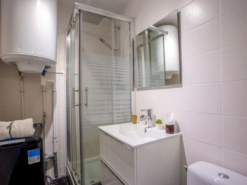 Apartment Bormes-les-Mimosas, studio flat, 2 persons - photo_11605294378