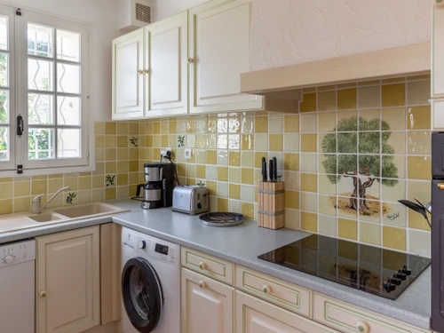 Apartment Saint Cyr sur Mer La Madrague, 1 bedroom, 4 persons - photo_15889155495