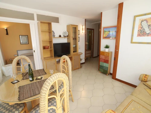 Apartment Salou, 2 bedrooms, 6 persons - photo_17136713142