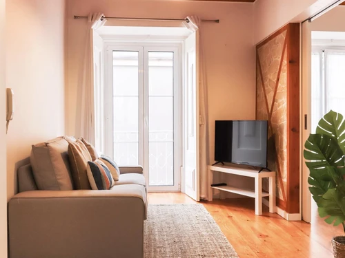 Apartment Lisbon, 2 bedrooms, 4 persons - photo_18824632074