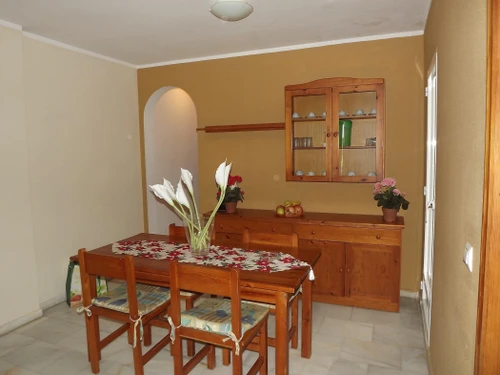 Apartment Alcossebre, 3 bedrooms, 8 persons - photo_17248516418