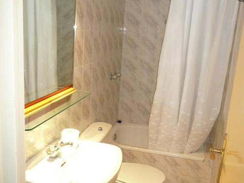 Ferienwohnung Miami Platja, 1 Schlafzimmer, 3 Personen - photo_17248532754