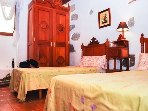 Villa Agüimes, 2 dormitorios, 4 personas - photo_18225703939