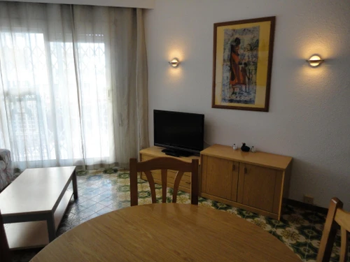 Ferienwohnung Torredembarra, 2 Schlafzimmer, 4 Personen - photo_18890871151