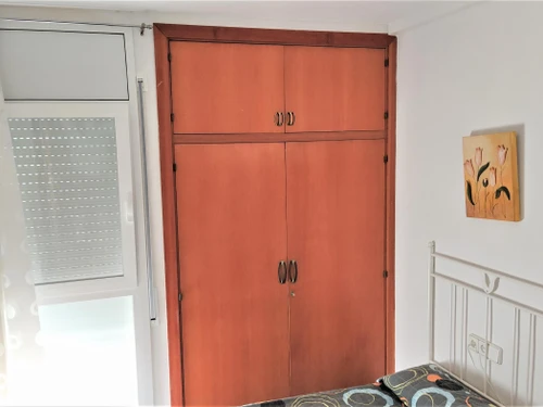 Apartamento Torredembarra, 3 dormitorios, 6 personas - photo_18813825408